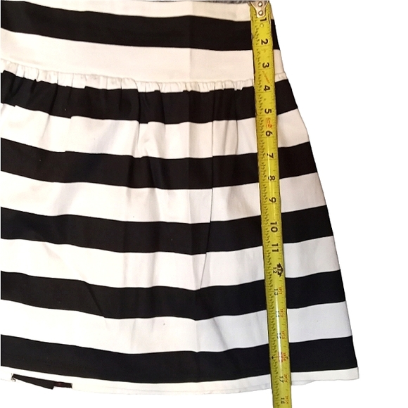 Karlie women's black and white striped button down circle skirt LARGE - Picture 6 of 6